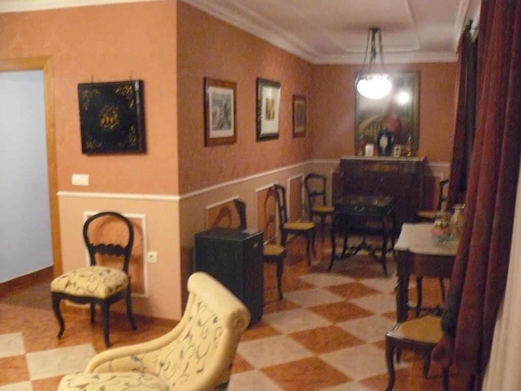 Vivienda Principal Torre De Campos Guest House Ainzon Ngoại thất bức ảnh
